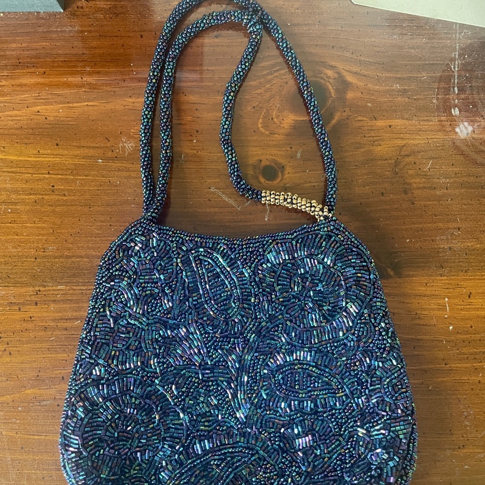 Vintage La Regale blue beaded bag